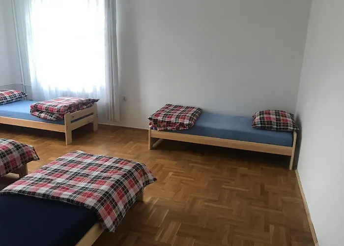 2 Dla 6 Osob アパート